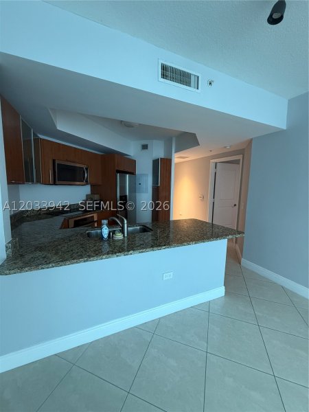 Apartment for rent at Platinum Condo 1504