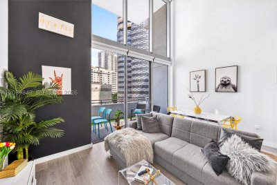 Comprar apartamento no Avenue on Brickell 1050 Tower 420