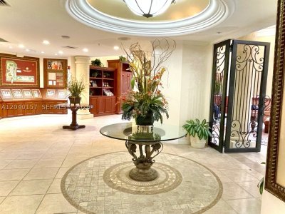 Comprar apartamento en Porto Bellagio 2912