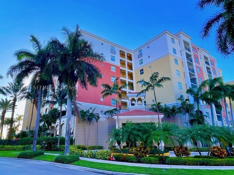 Comprar apartamento en Porto Bellagio 2912