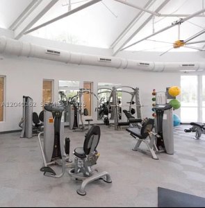 Comprar apartamento en Olympus Towers 1015