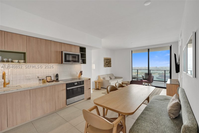 Condo for sale at Natiivo Gale Miami Hotel & Residences 3916