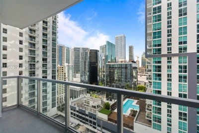 Comprar apartamento no Avenue on Brickell 1050 Tower 2112