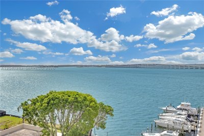 Brickell Place III Apt #A805