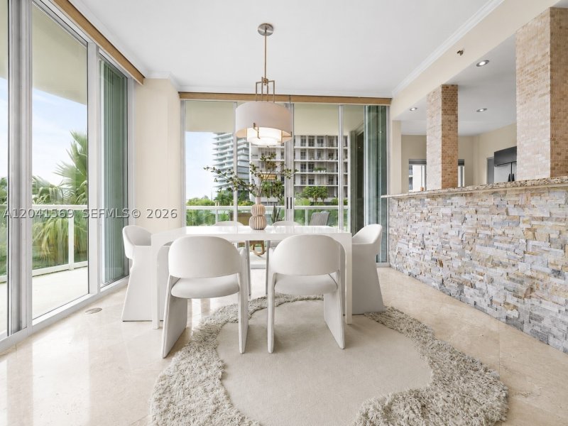 Alquiler de apartamento en Grove Hill Tower 304