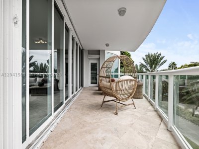 Aluguel de apartamento no Grove Hill Tower 304