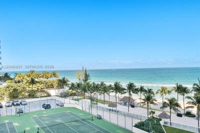 Ocean One Apt #703