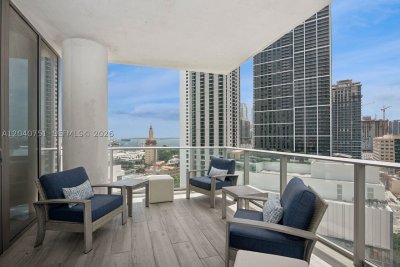 Alquiler de apartamento en Paramount Miami WorldCenter 1711