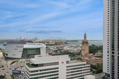 Alquiler de apartamento en Paramount Miami WorldCenter 1711