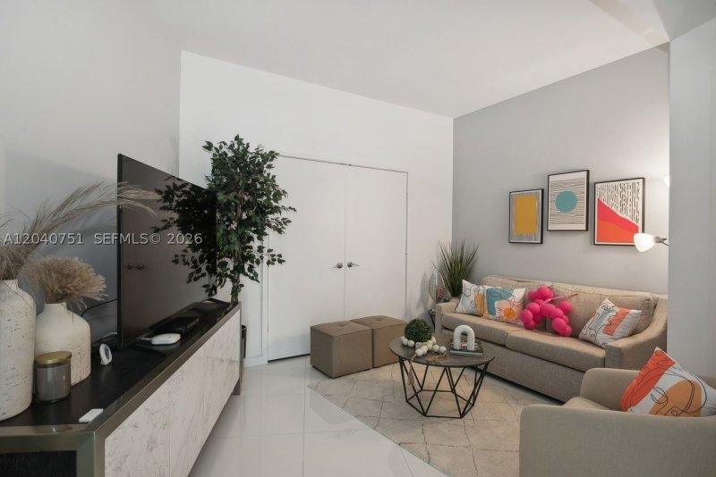 Alquiler de apartamento en Paramount Miami WorldCenter 1711
