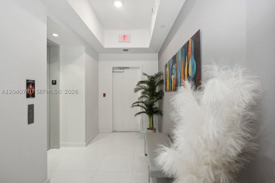 Alquiler de apartamento en Paramount Miami WorldCenter 1711