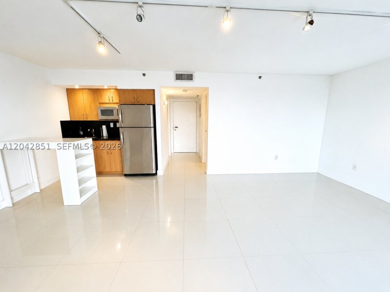 Apartment for rent at The Venetia 403