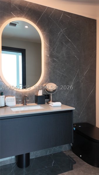Alquiler de apartamento en E11EVEN Hotel & Residences PH05