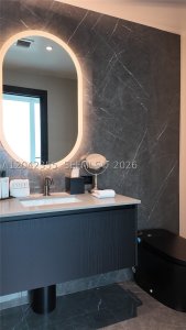 Aluguel de apartamento no E11EVEN Hotel & Residences PH05