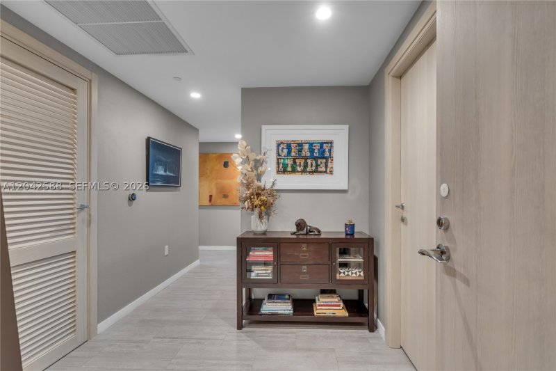 Comprar apartamento en Brickell Flatiron 2402