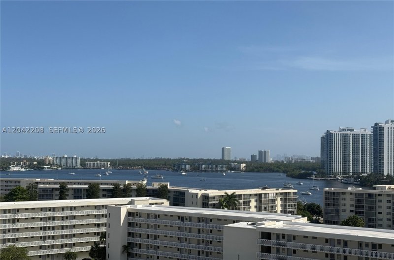 Condo for sale at Del Prado South Tower 1101