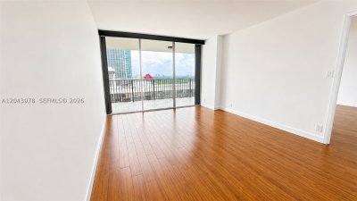 Comprar apartamento no Brickell Place B2203