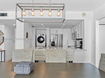 Comprar apartamento en South Pointe Tower 1102
