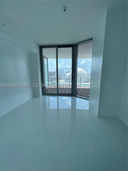 Condo for sale at Paramount Miami WorldCenter 1208