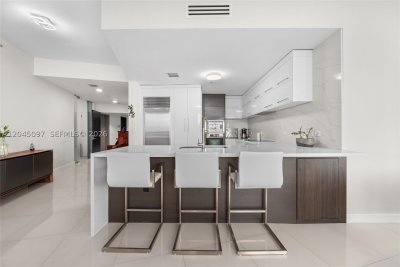 Comprar apartamento no 900 Biscayne 2506