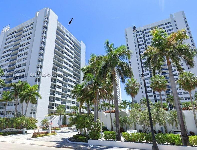 Apartment for rent at La Mer Estates 807