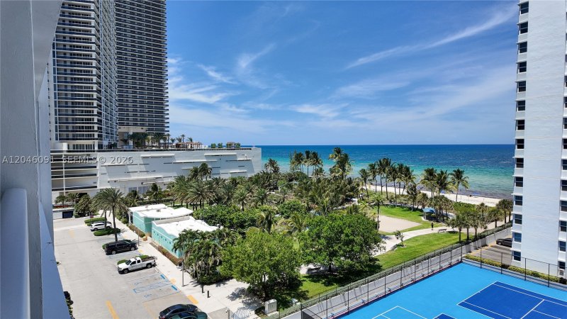 Apartment for rent at La Mer Estates 807