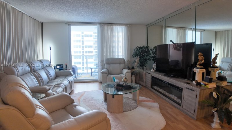 Apartment for rent at La Mer Estates 807