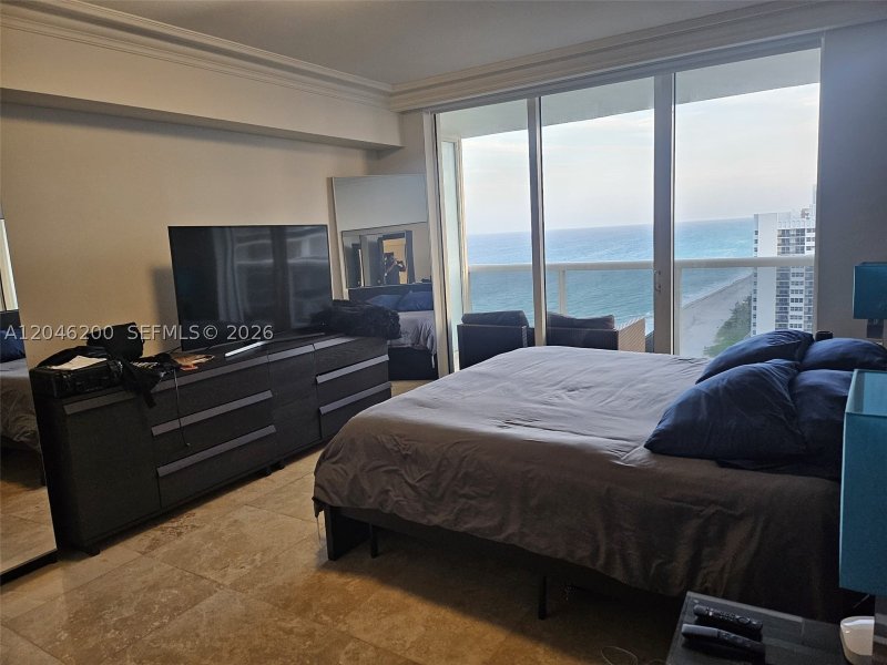 Alquiler de apartamento en Beach Club Two 2403