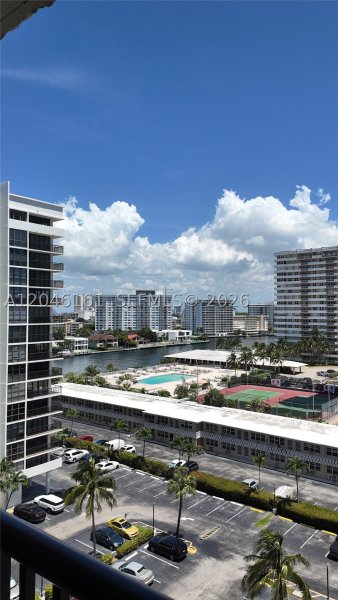 Apartment for rent at Avant Garde 1004