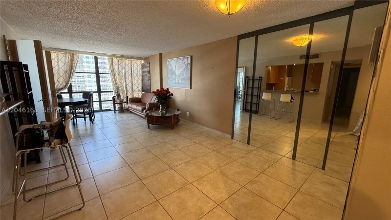 Apartment for rent at Avant Garde 1004