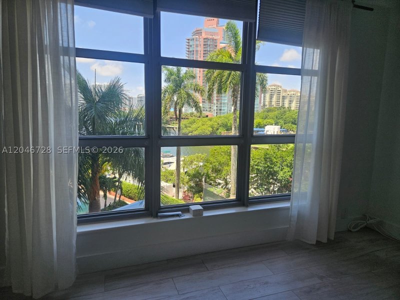 Alquiler de apartamento en Mystic Pointe 500 405