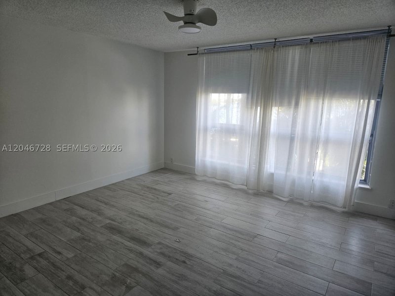 Alquiler de apartamento en Mystic Pointe 500 405