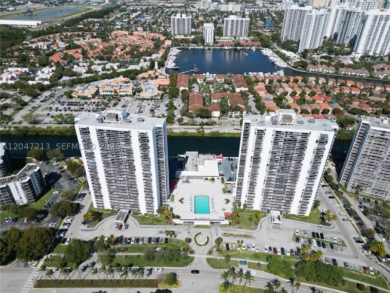 Apartment for rent at El Dorado 2409