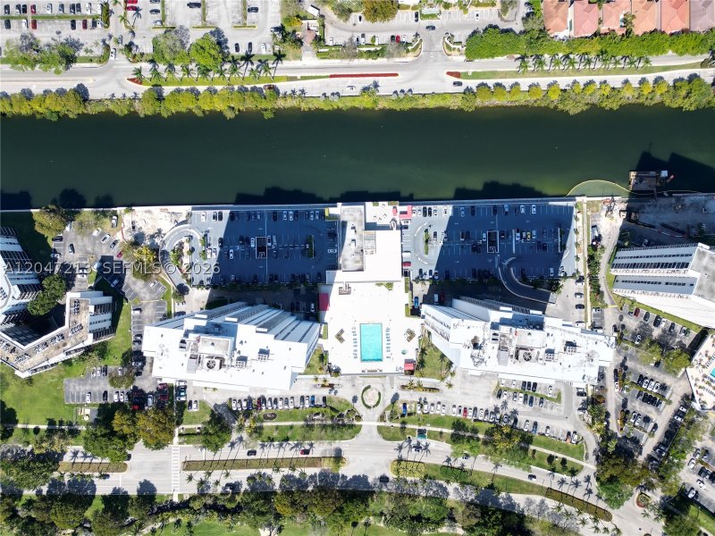 Apartment for rent at El Dorado 2409