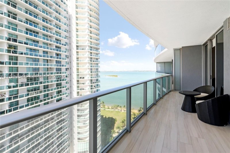 Apartment for rent at Aria on The Bay 2307