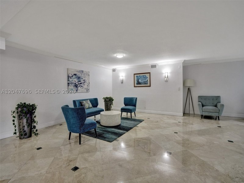 Condo for sale at Oceanview Park 131