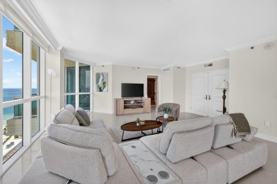 Aluguel de apartamento no Las Olas Beach Club 1606