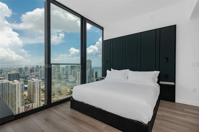 Alquiler de apartamento en E11EVEN Hotel & Residences 4901