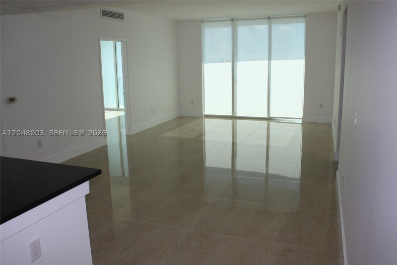 Apartment for rent at The Plaza Tower II 4006