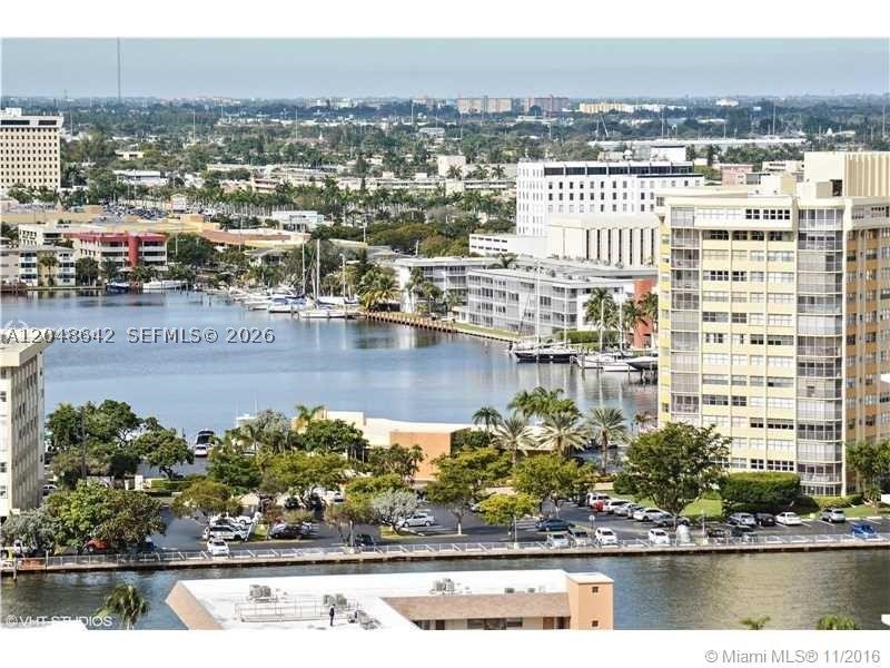 Apartment for rent at La Mer Estates 1607