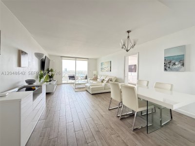 Aluguel de apartamento no La Mer Estates 1607