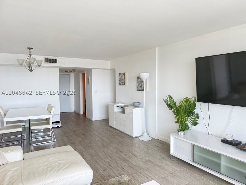 Apartment for rent at La Mer Estates 1607