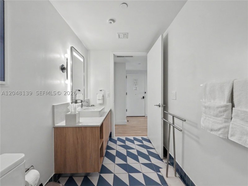 Property photo # 9