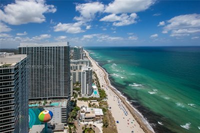 Alquiler de apartamento en Beach Club Two 4812