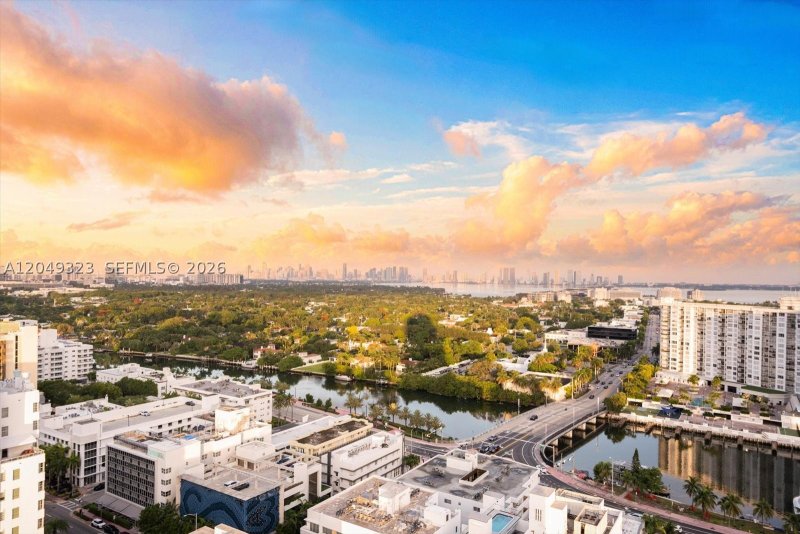 Apartment for rent at La Tour 2301
