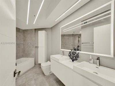 Comprar apartamento en Akoya 2407