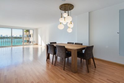 Comprar apartamento en South Bay Club 631
