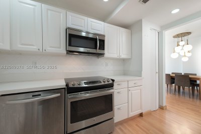 Comprar apartamento en South Bay Club 631