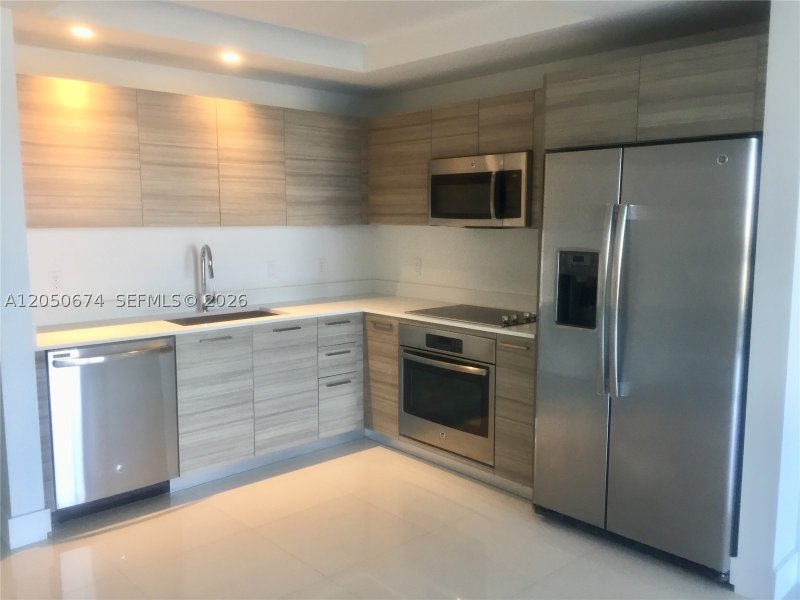 Condo for sale at Hyde Midtown 912