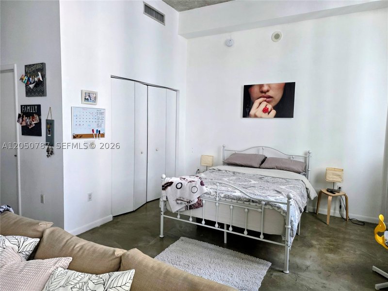 Condo for sale at Loft Downtown I UPH09